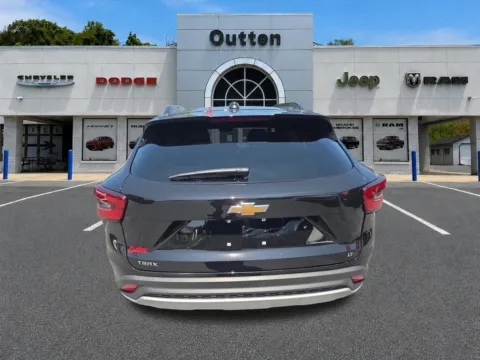 More photos of 2026 Chevrolet Trax LT at Outten Chrysler Dodge Jeep RAM of Hamburg, PA