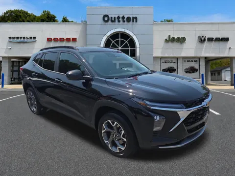 Black 2026 Chevrolet Trax LT for sale in Hamburg, PA