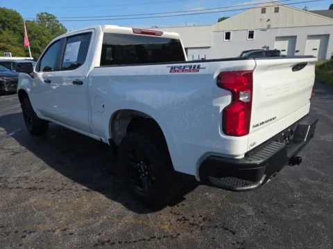 More photos of 2024 Chevrolet Silverado 1500 LT Trail Boss at Outten Chrysler Dodge Jeep RAM of Hamburg, PA