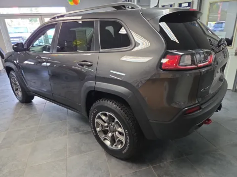 More photos of 2021 Jeep Cherokee Trailhawk at Outten Chrysler Dodge Jeep RAM of Hamburg, PA