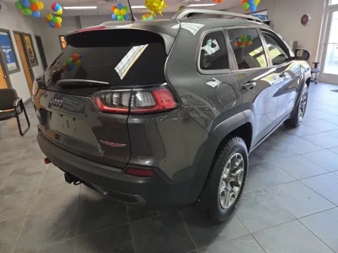 Photos of 2021 Jeep Cherokee Trailhawk for sale in Hamburg, PA at Outten Chrysler Dodge Jeep RAM of Hamburg