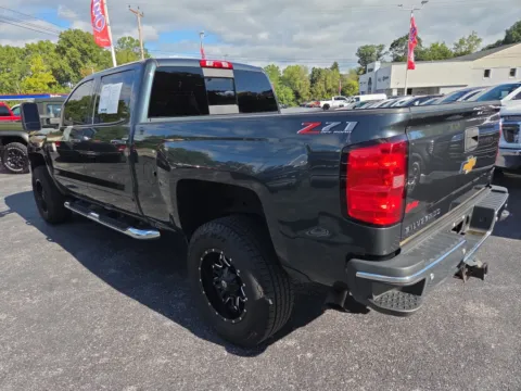 More photos of 2019 Chevrolet Silverado 2500 HD LT at Outten Chrysler Dodge Jeep RAM of Hamburg, PA