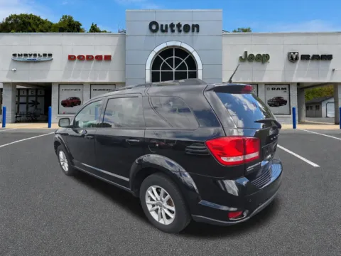 More photos of 2017 Dodge Journey SXT at Outten Chrysler Dodge Jeep RAM of Hamburg, PA