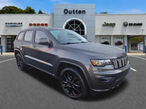 Gray 2021 Jeep Grand Cherokee Laredo X for sale in Hamburg, PA