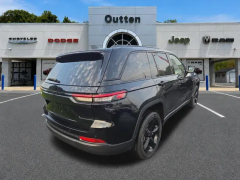 Another view of 2023 Jeep Grand Cherokee Altitude X for sale in Hamburg, PA at Outten Chrysler Dodge Jeep RAM of Hamburg