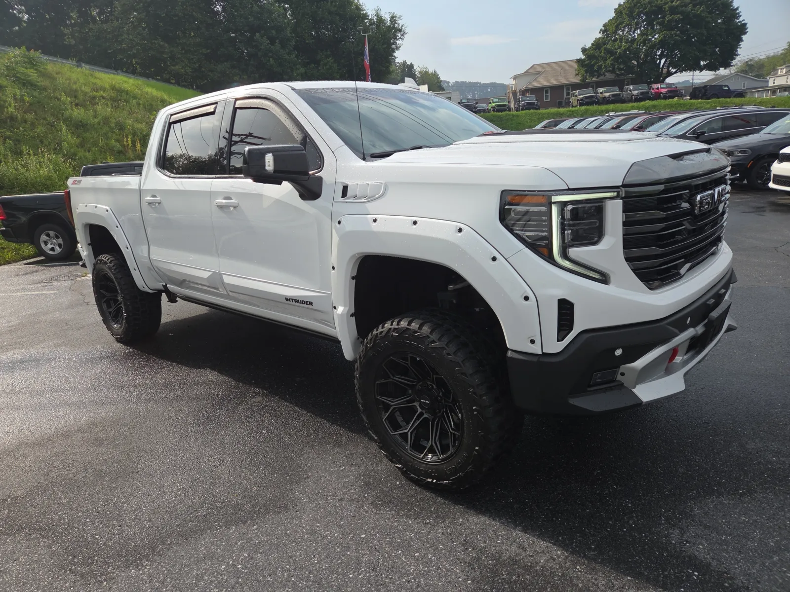 White 2023 GMC Sierra 1500 AT4 for sale in Hamburg, PA