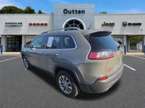 More photos of 2021 Jeep Cherokee Latitude Lux at Outten Chrysler Dodge Jeep RAM of Hamburg, PA