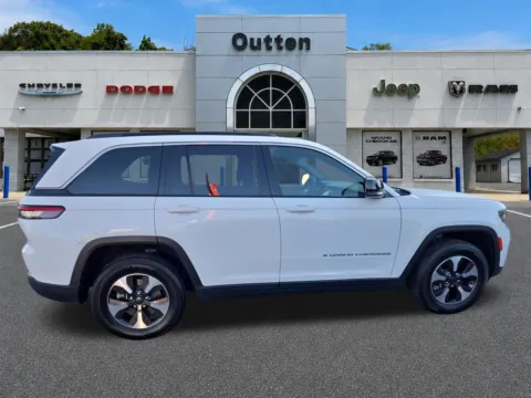 Photos of 2024 Jeep Grand Cherokee 4xe for sale in Hamburg, PA at Outten Chrysler Dodge Jeep RAM of Hamburg