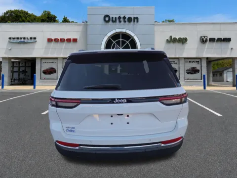 More photos of 2024 Jeep Grand Cherokee 4xe at Outten Chrysler Dodge Jeep RAM of Hamburg, PA