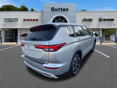 Another view of 2023 Mitsubishi Outlander SE for sale in Hamburg, PA at Outten Chrysler Dodge Jeep RAM of Hamburg