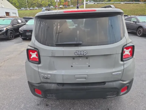 More photos of 2021 Jeep Renegade Latitude at Outten Chrysler Dodge Jeep RAM of Hamburg, PA