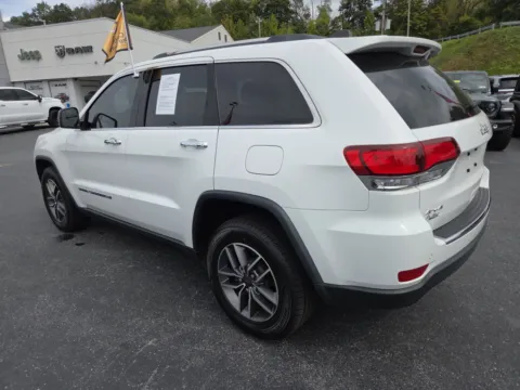 More photos of 2022 Jeep Grand Cherokee WK Limited at Outten Chrysler Dodge Jeep RAM of Hamburg, PA