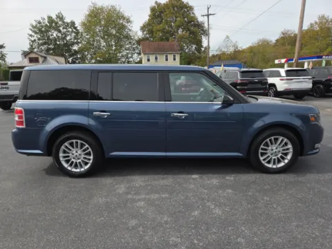 Photos of 2019 Ford Flex SEL for sale in Hamburg, PA at Outten Chrysler Dodge Jeep RAM of Hamburg
