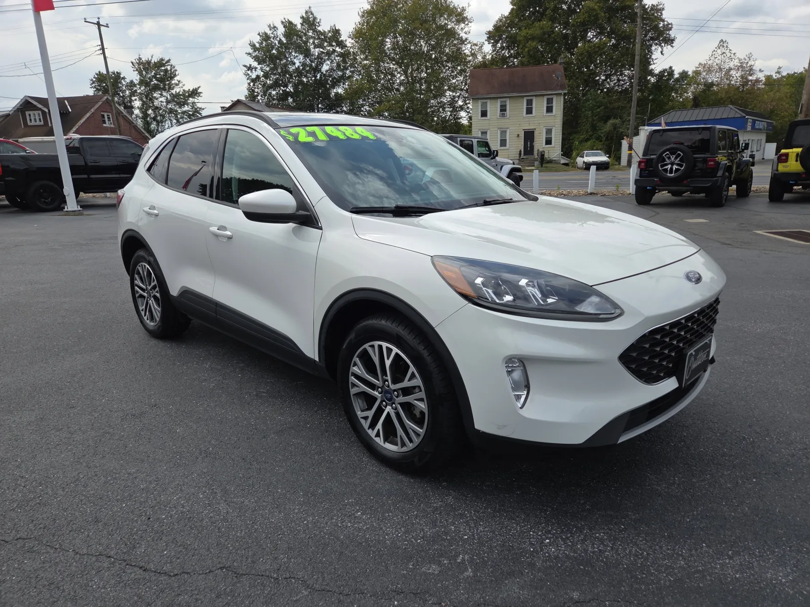 White 2022 Ford Escape SEL for sale in Hamburg, PA