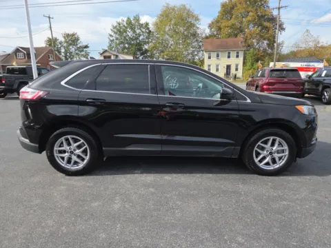 Photos of 2024 Ford Edge SEL for sale in Hamburg, PA at Outten Chrysler Dodge Jeep RAM of Hamburg