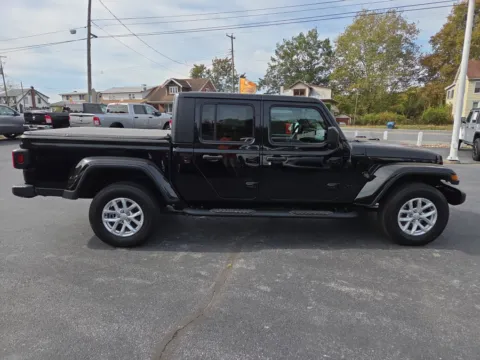 Photos of 2023 Jeep Gladiator Sport S for sale in Hamburg, PA at Outten Chrysler Dodge Jeep RAM of Hamburg