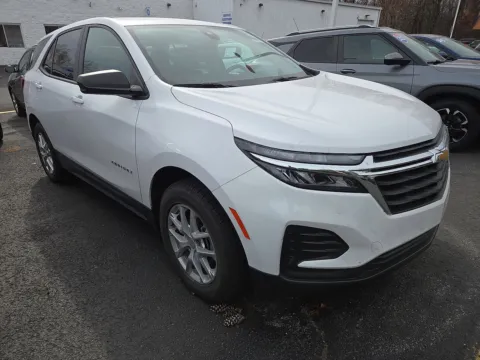 White 2023 Chevrolet Equinox LS for sale in Hamburg, PA
