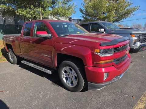 Red 2018 Chevrolet Silverado 1500 LT for sale in Hamburg, PA