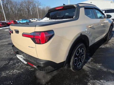 Another view of 2022 Hyundai Santa Cruz SEL Premium for sale in Hamburg, PA at Outten Chevrolet of Hamburg