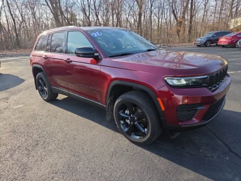 Red 2023 Jeep Grand Cherokee Altitude X for sale in Hamburg, PA