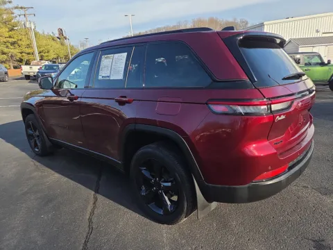 More photos of 2023 Jeep Grand Cherokee Altitude X at Outten Chevrolet of Hamburg, PA