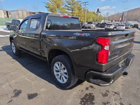 More photos of 2021 Chevrolet Silverado 1500 Custom at Outten Chevrolet of Hamburg, PA