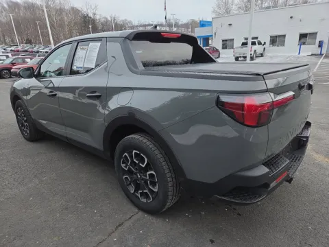 More photos of 2023 Hyundai Santa Cruz SEL at Outten Chevrolet of Hamburg, PA