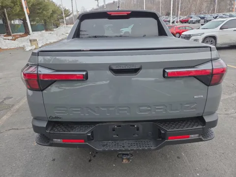 More photos of 2023 Hyundai Santa Cruz SEL at Outten Chevrolet of Hamburg, PA