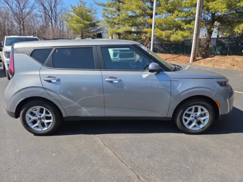 Photos of 2025 Kia Soul for sale in Hamburg, PA at Outten Chevrolet of Hamburg