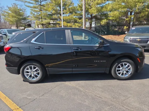 Photos of 2023 Chevrolet Equinox LT for sale in Hamburg, PA at Outten Chevrolet of Hamburg