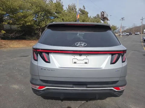 More photos of 2022 Hyundai Tucson SEL at Outten Chevrolet of Hamburg, PA