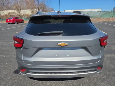 More photos of 2024 Chevrolet Trax LT at Outten Chevrolet of Hamburg, PA