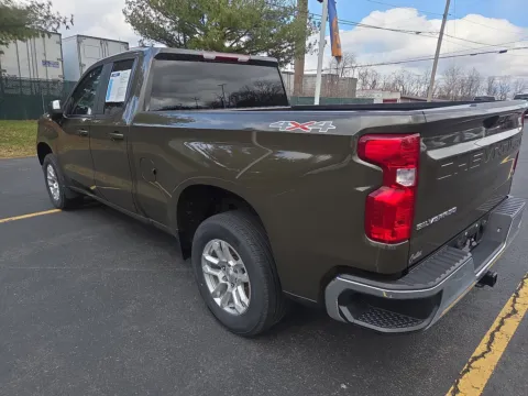 More photos of 2023 Chevrolet Silverado 1500 LT at Outten Chevrolet of Hamburg, PA