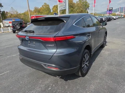 Another view of 2022 Toyota Venza for sale in Hamburg, PA at Outten Chevrolet of Hamburg