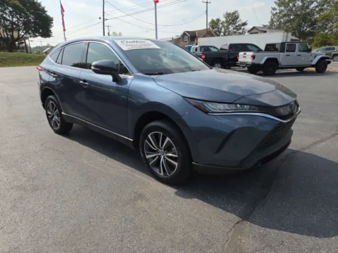 Blue 2022 Toyota Venza for sale in Hamburg, PA