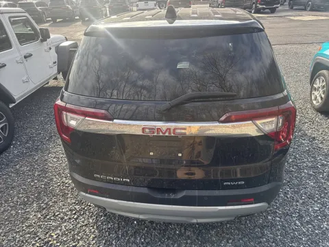 Another view of 2021 GMC Acadia SLE for sale in Hamburg, PA at Outten Chevrolet of Hamburg