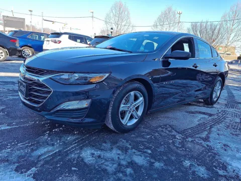 Gray 2022 Chevrolet Malibu LS for sale in Hamburg, PA