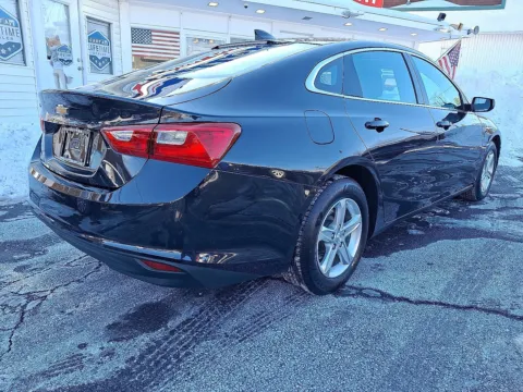 More photos of 2022 Chevrolet Malibu LS at Outten Chevrolet of Hamburg, PA