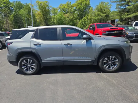 Photos of 2025 Chevrolet Equinox AWD LT for sale in Hamburg, PA at Outten Chevrolet of Hamburg