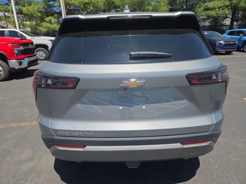 More photos of 2025 Chevrolet Equinox AWD LT at Outten Chevrolet of Hamburg, PA