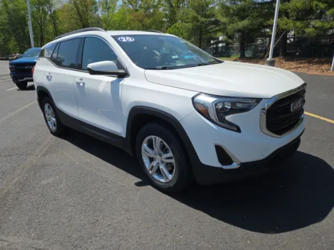 White 2020 GMC Terrain SLE for sale in Hamburg, PA