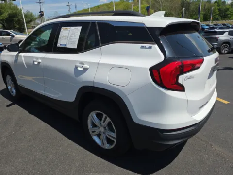 More photos of 2020 GMC Terrain SLE at Outten Chevrolet of Hamburg, PA