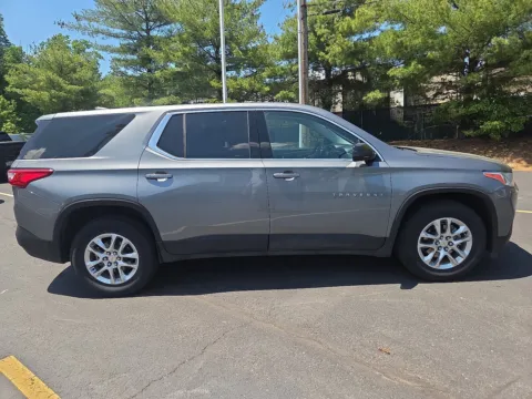 Photos of 2021 Chevrolet Traverse LS for sale in Hamburg, PA at Outten Chevrolet of Hamburg