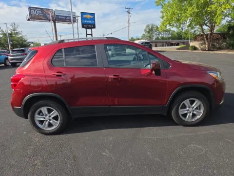 Photos of 2022 Chevrolet Trax LT for sale in Hamburg, PA at Outten Chevrolet of Hamburg