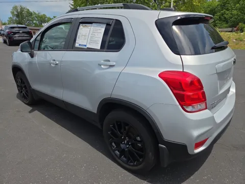 More photos of 2022 Chevrolet Trax LT at Outten Chevrolet of Hamburg, PA