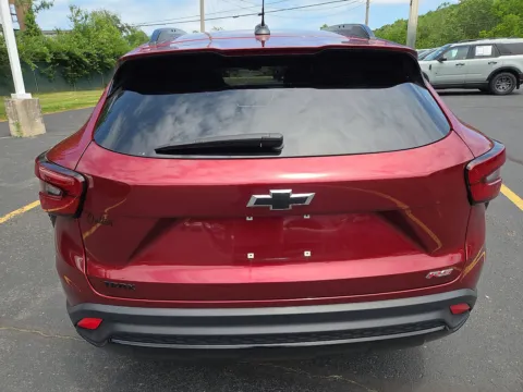 More photos of 2024 Chevrolet Trax 2RS at Outten Chevrolet of Hamburg, PA