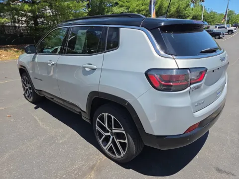More photos of 2025 Jeep Compass Limited at Outten Chevrolet of Hamburg, PA