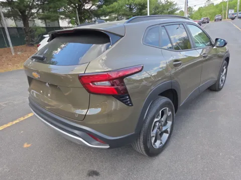 Another view of 2024 Chevrolet Trax LT for sale in Hamburg, PA at Outten Chevrolet of Hamburg