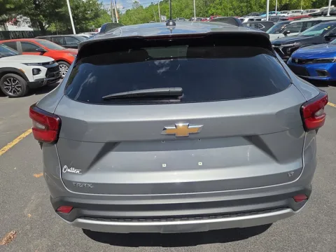 More photos of 2024 Chevrolet Trax LT at Outten Chevrolet of Hamburg, PA