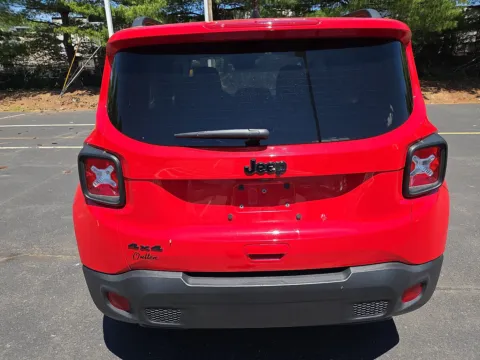 More photos of 2023 Jeep Renegade Altitude at Outten Chevrolet of Hamburg, PA